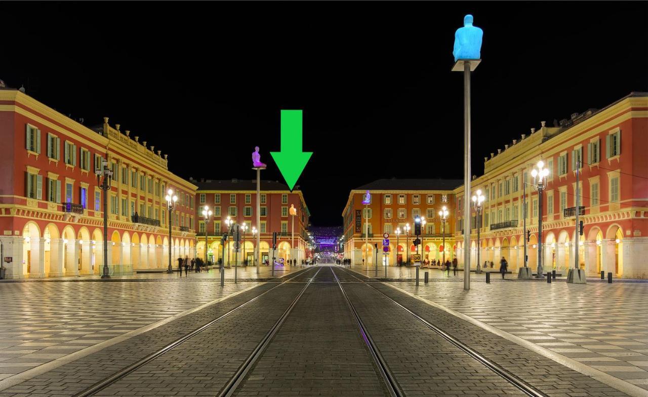 Historical Hyper Center Lejlighed *